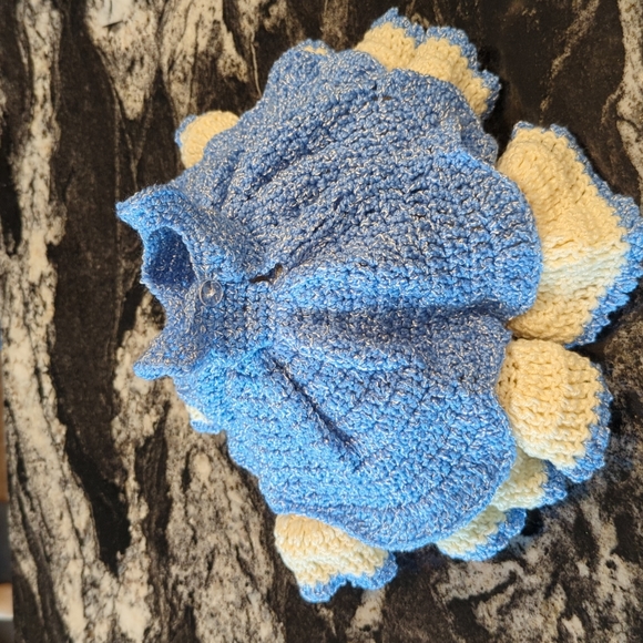 Doll Dress Vintage Handmade Layered/Tiered  Crochet. Doll not included! - Picture 6 of 13